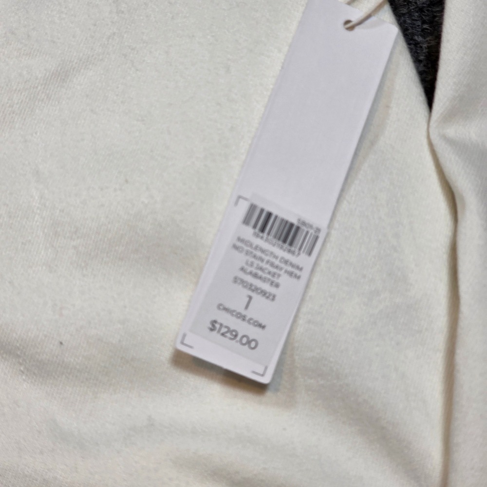 NWT Chico's 1 Medium White Mid-Length Denim Jacket Fray Hem Side Slits Shacket - Picture 3 of 16